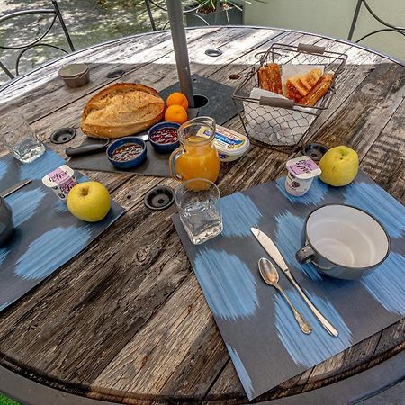 Le Baratier - Demeure De Charme Sauna & Piscine Calvisson Kültér fotó